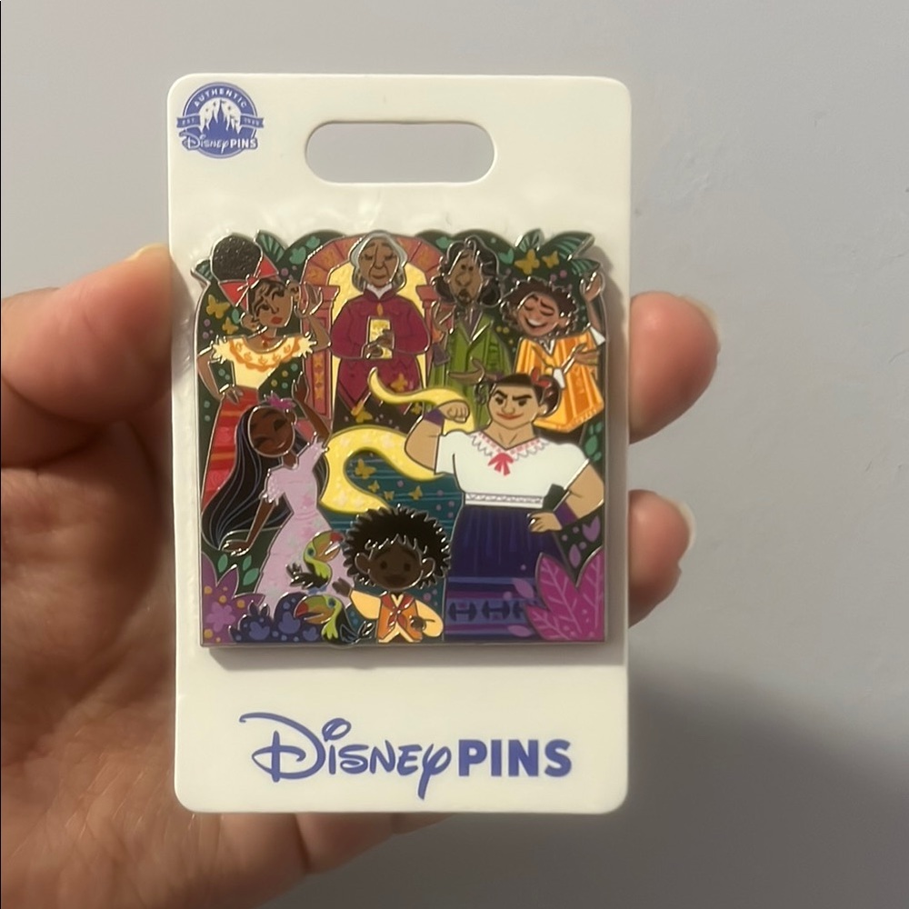 Disney Parks Supporting Cast Encanto Family Pin